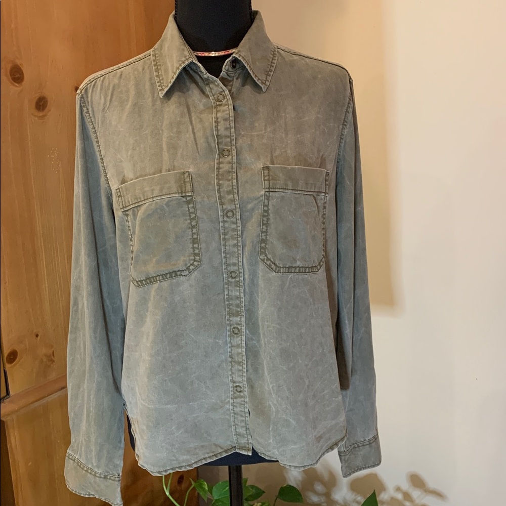 🌹VINTAGE Express • Olive Green BUTTON DOWN Shirt